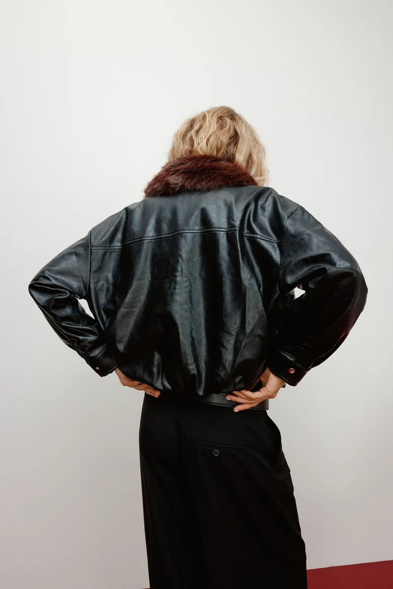 H&M Fluffy-collared jacket