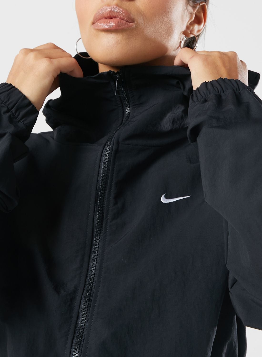 Nike black Nsw Trend Woven Jacket for Women | Best Price UAE