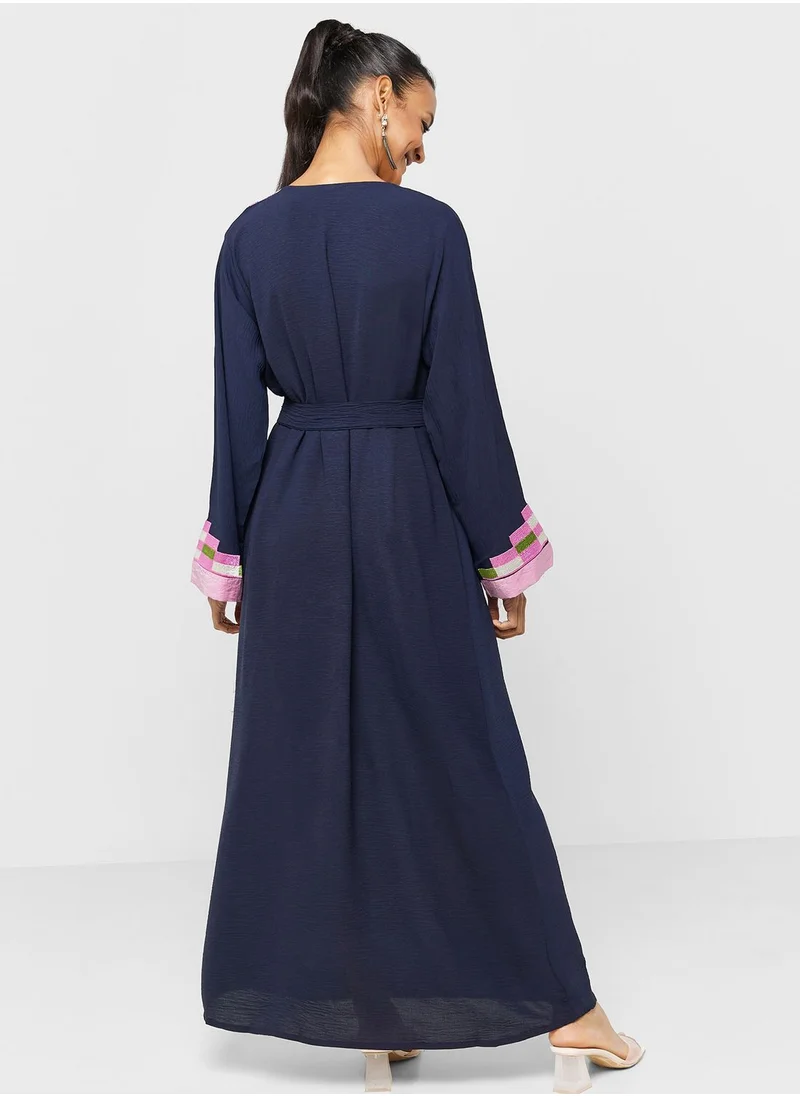 hayas closet Embroidered Belted Jalabiya