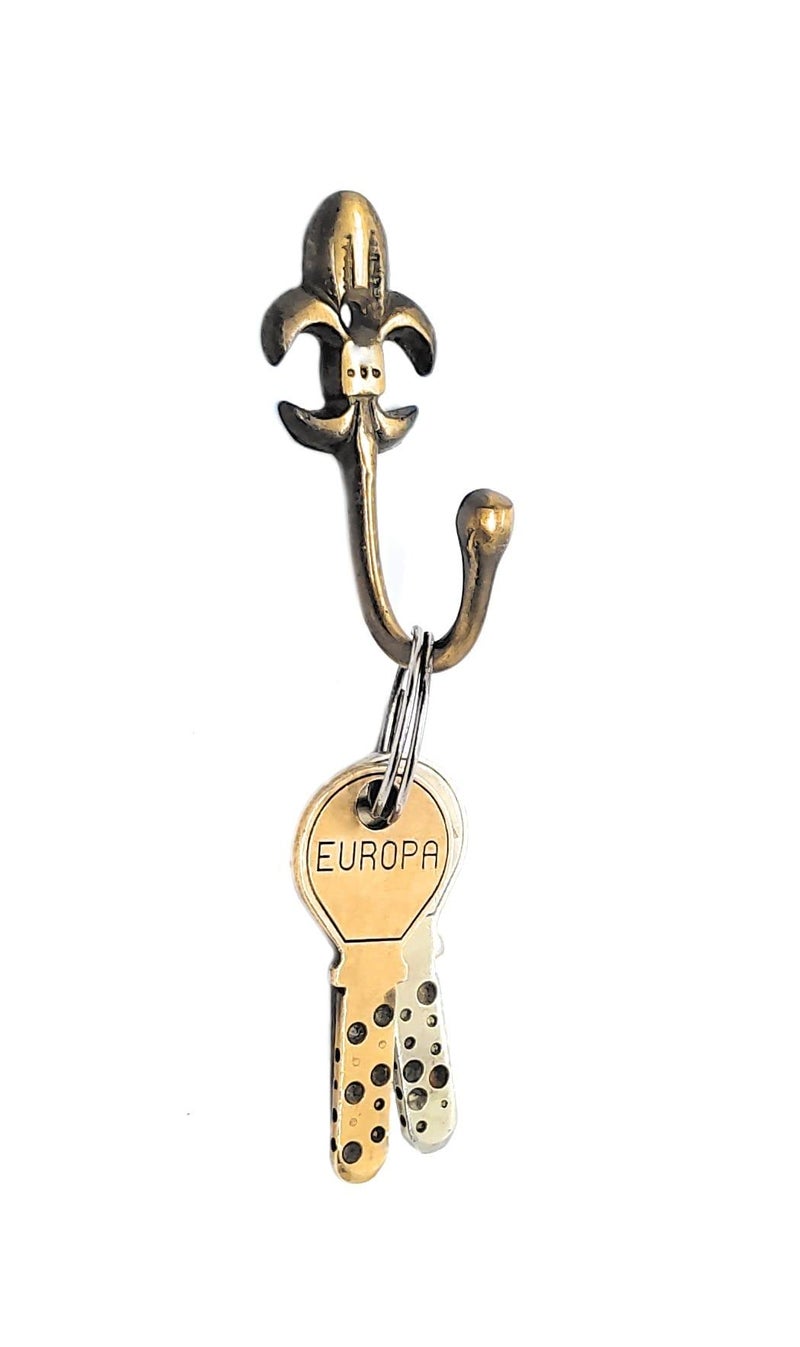 FAPBADRI Multipurpose Hooks, Used to Hang Clothes, Bags, Coats, Curtain Hold Backs, Keys, Colour - Antique Gold, Material - Brass, Royal Design, Screws and Wallplugs Included, Pack of 2 Pieces - Image 5