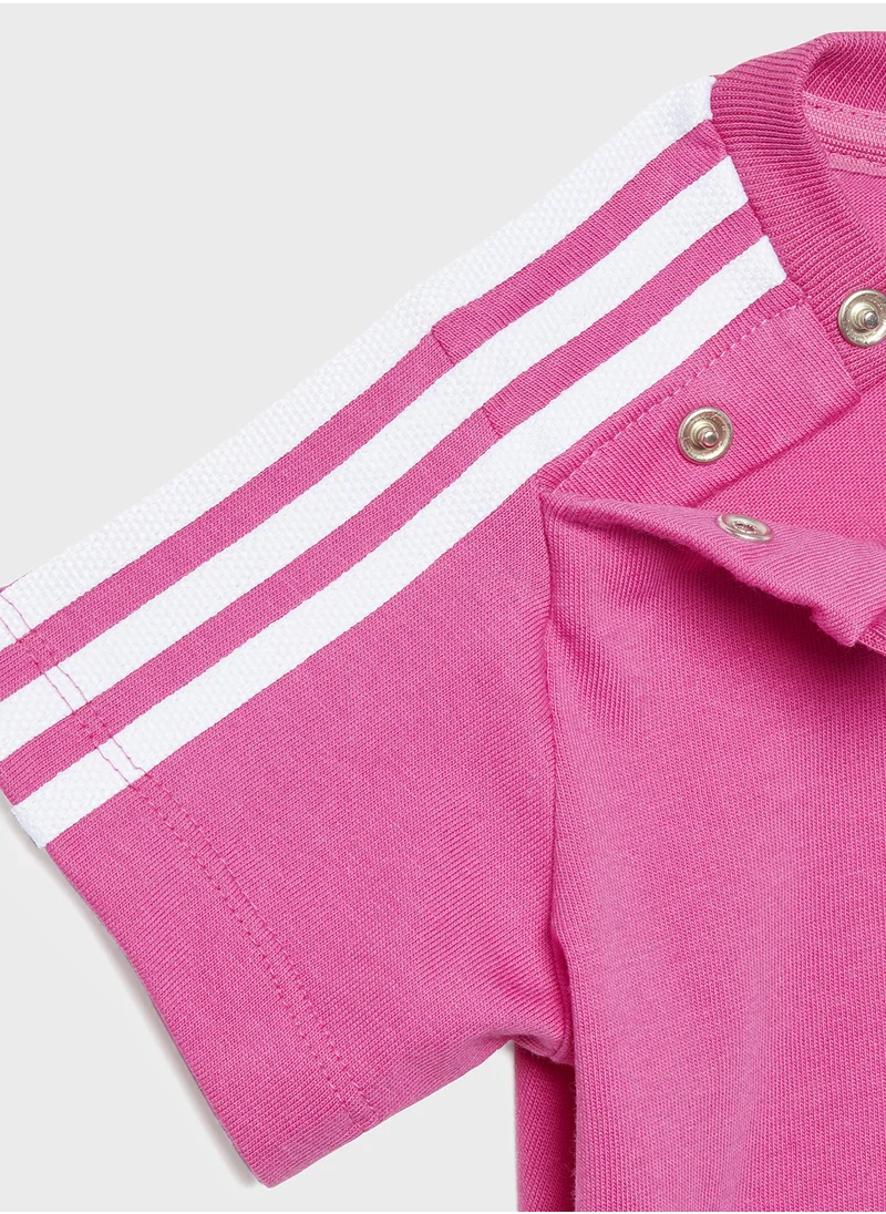 اديداس اوريجينالز Infant T-Shirt & Shorts Set