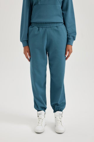 Woman DeFactoFit Oversize Fit Skuba Diving Fabric Sweatpants - pzsku/ZBC8030E68A06160BD3B0Z/45/1748351604/8c88534d-7ee8-4ecc-bde5-a7834142c87e