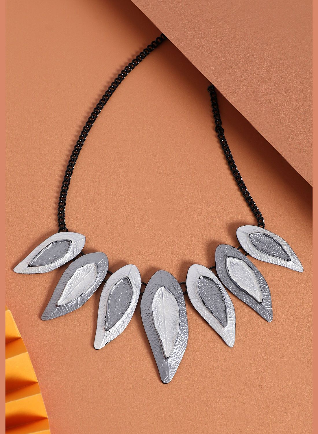 buy-sohi-trendy-designer-party-wear-necklace-for-women