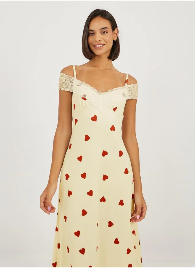 ستايلي All Over Heart Print Lace Trim Cold Shoulder Slip Dress