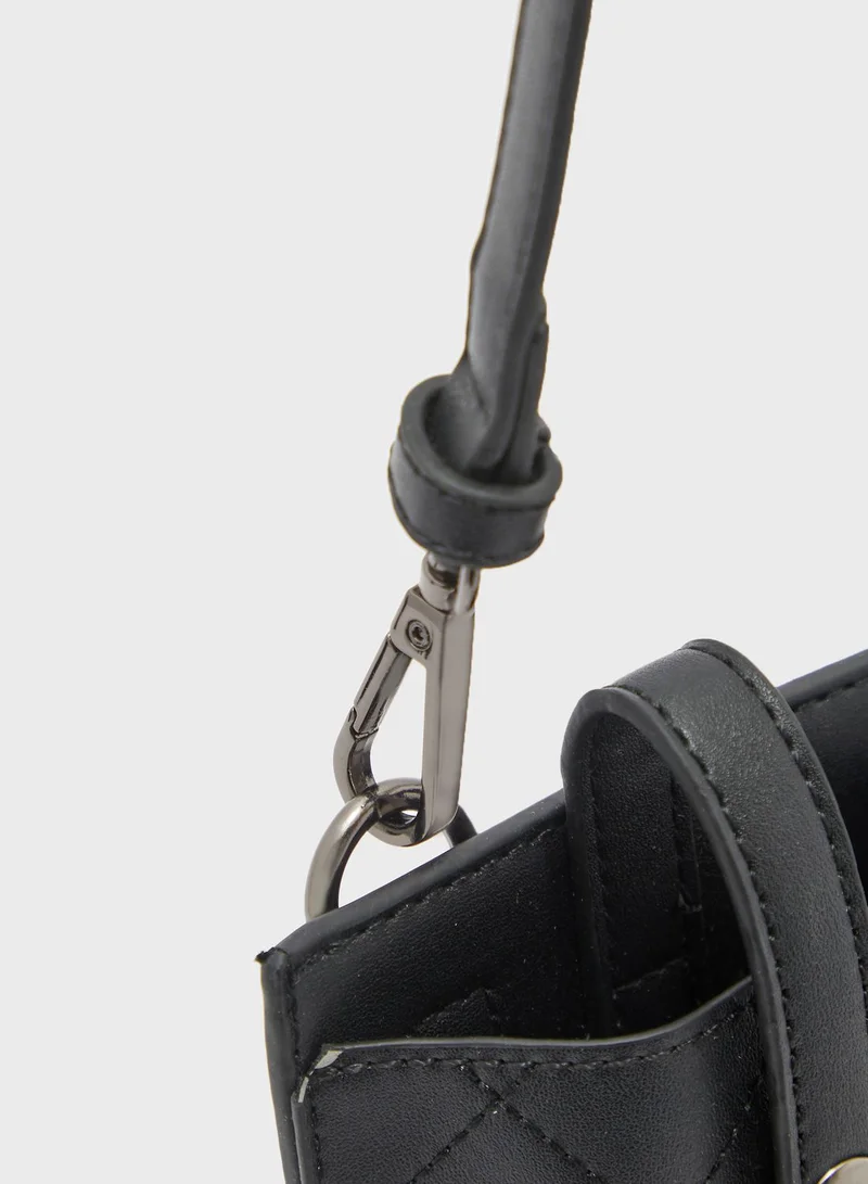shoexpress Three Pocket Crossbody