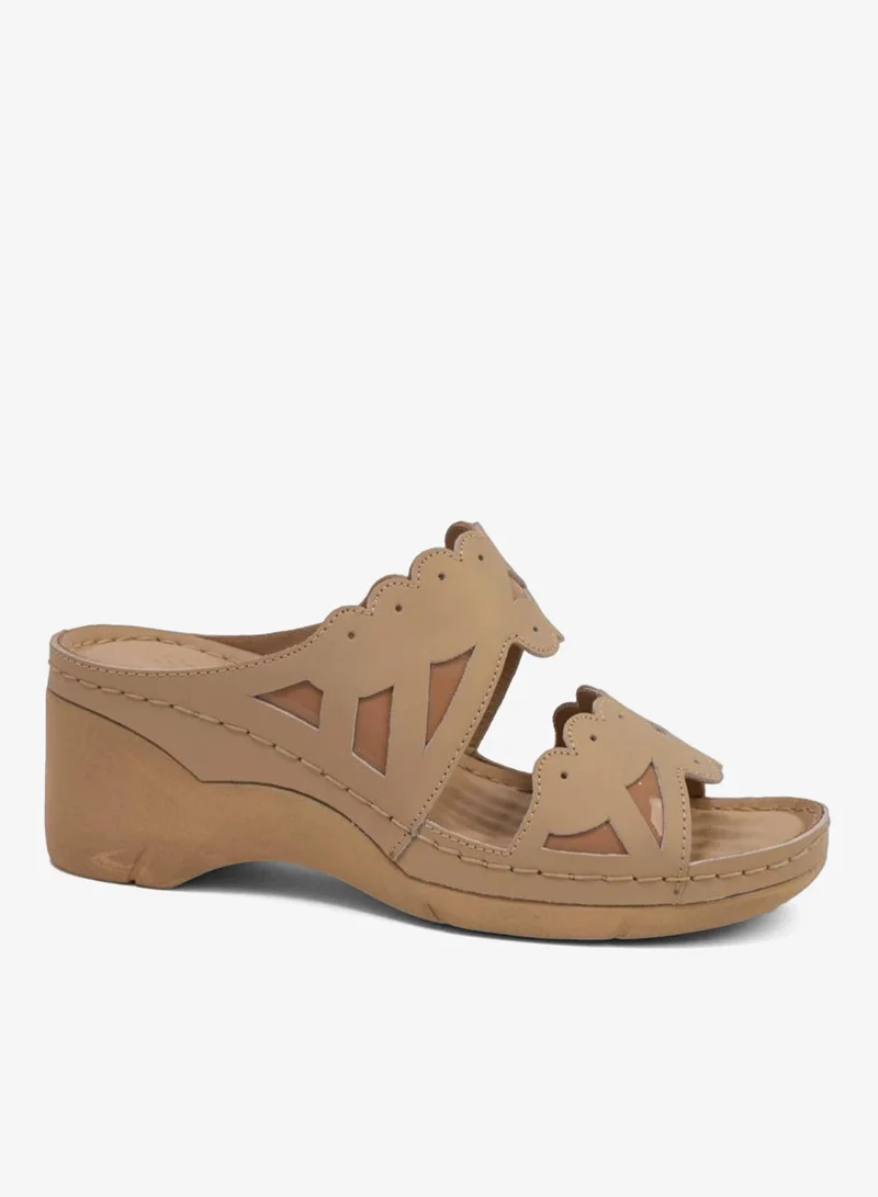 كومفورت بلس صنادل مريحة مفتوحة من الأمام بتصميم مفتوح بيج