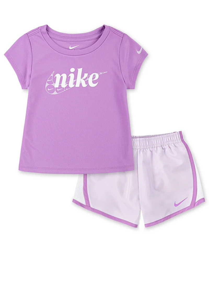 Nike Infant Essential Tempo Set