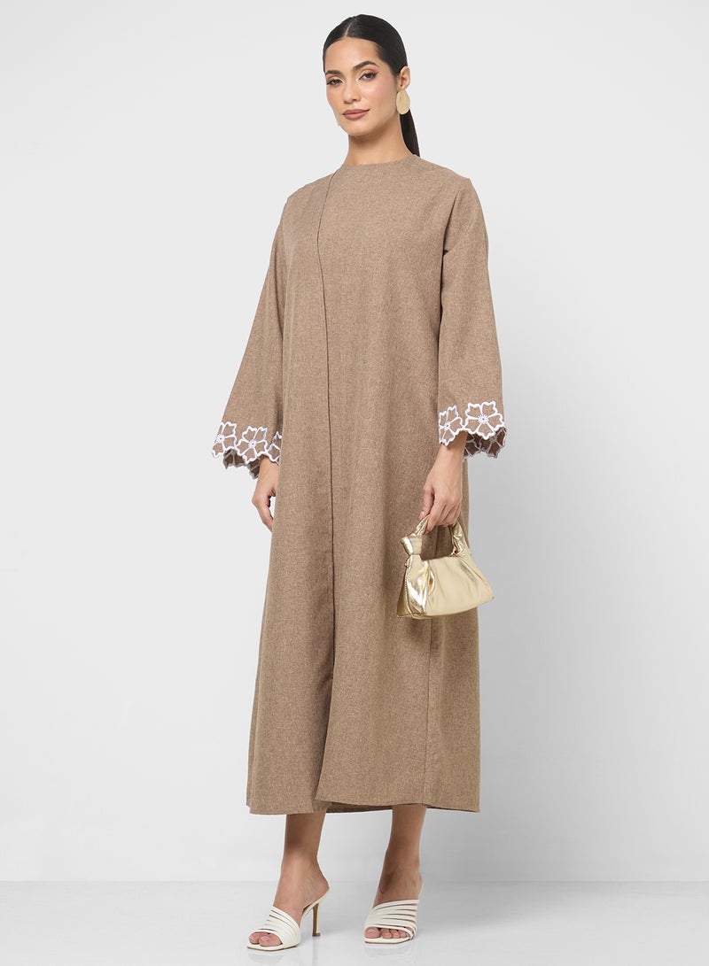 Khizana Floral Hem Abaya - Image 1