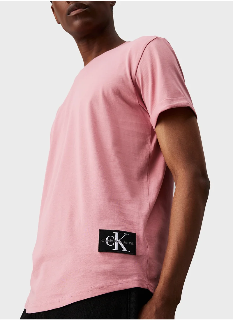 كالفن كلاين جينز Logo Print Crew Neck T-Shirt