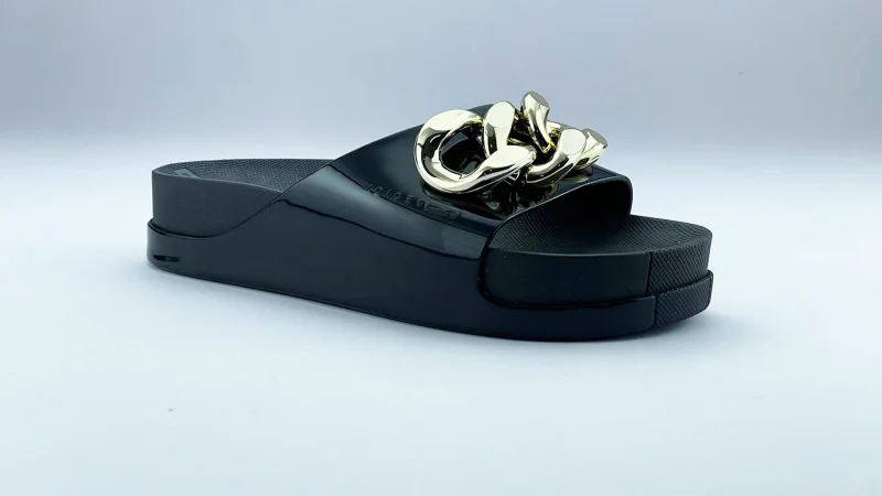 Voices Slide Soul Corrente 2K Women'S Anti Slip Sole  With Gold Chain Design Sandals - Black