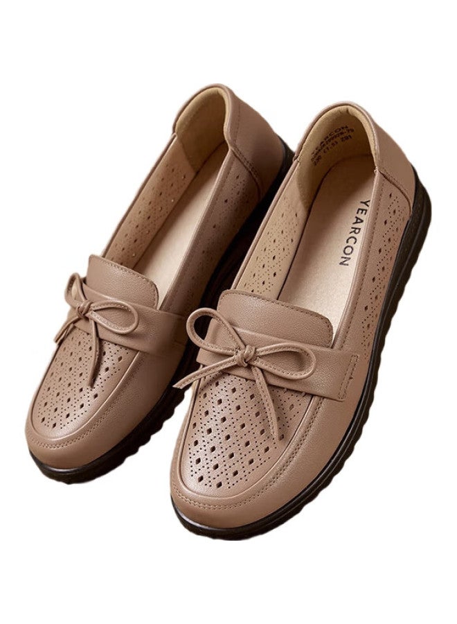 YEARCON Yierkang Lune June Gift For Parents, Flat Heel Middle-Aged And Elderly Mom Shoes, Soft Sole Slip-On Grandma Shoes, Beige, Size 39 - Image 3