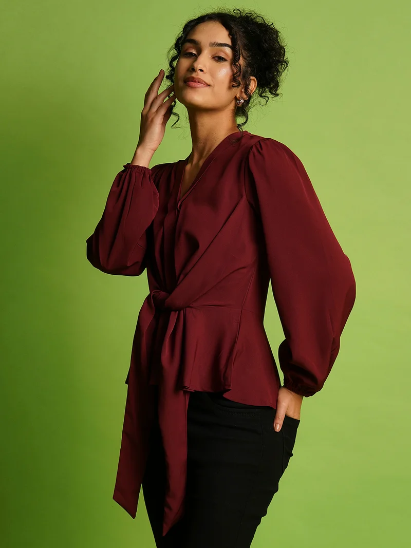 globus Women Solid V-Neck Tie-Up Detail Peplum Top