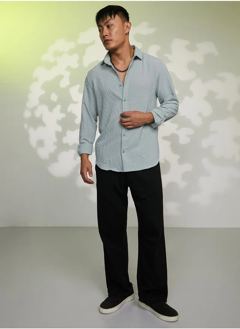 Campus Sutra Men's Icy Blue Cubic-Seersucker Shirt