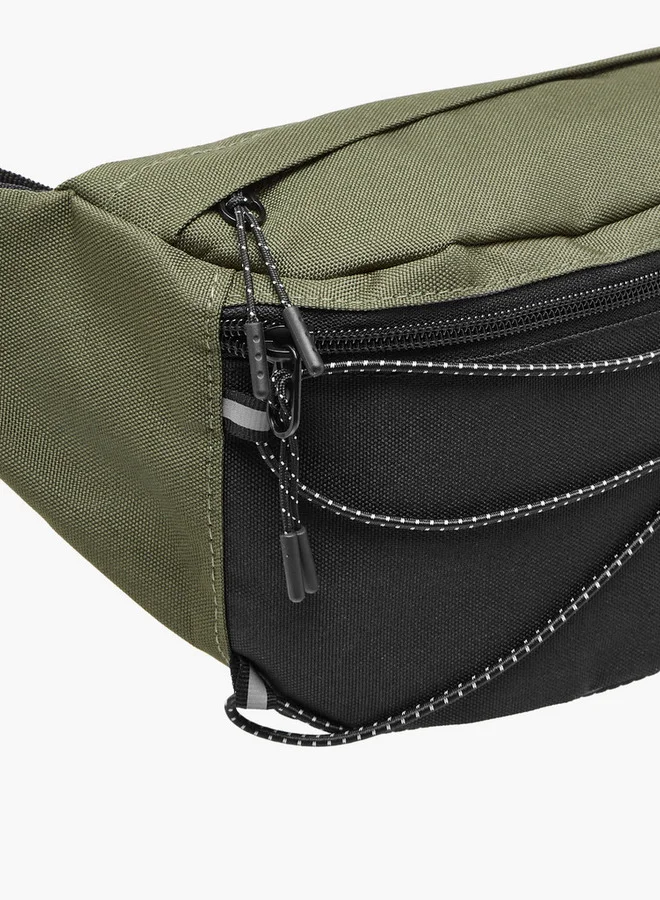 لي كوبر Men's Logo Applique Waist Bag with Zip Closure