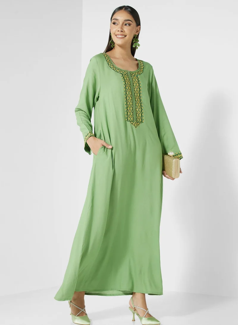 كشخة Embroidered  Pocket Detail Jalabiya