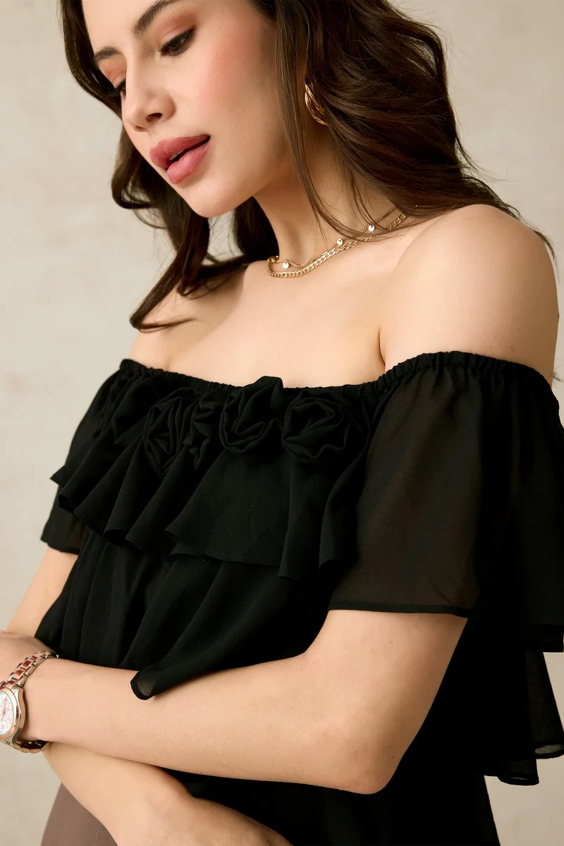 Virgio Georgette Off-Shoulder Vacation Crop Tops for Women