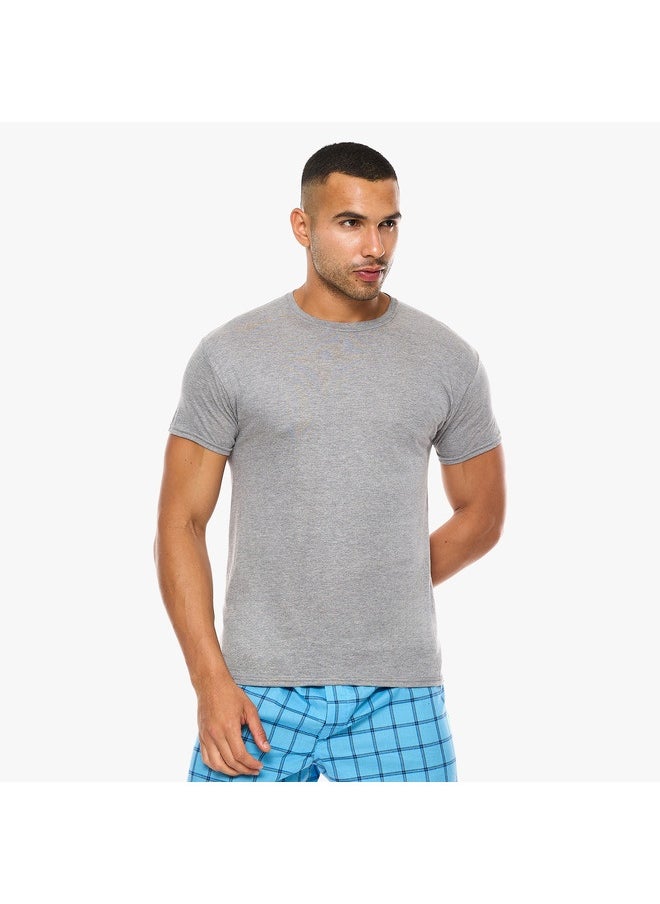 Hanes قميص داخلي Hanes Ultimate للرجال مريح بياقة دائرية، عبوة من 4 قطع  - Image 1