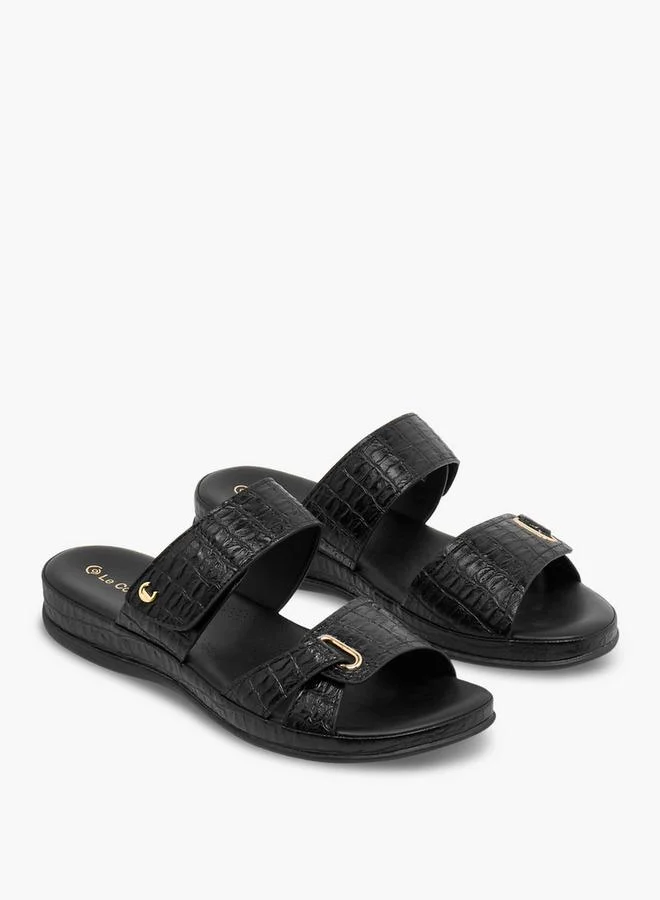 لو كونفورت Women Textured Comfort Sandals