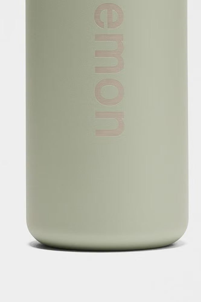 لولوليمون lululemonالفولاذ المقاوم للصدأ الرياضية فراغ معزول زجاجة المياه، ومناسبة لعقد المياه، الشاي المثلج، الشاي الساخن، الخ،بسعة 710 ملليلتر - Image 4