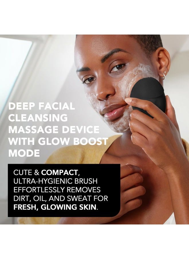 FOREO فرشاة تنظيف الوجه LUNA mini 3 فائقة النظافة - لجميع أنواع البشرة - جهاز تدليك للوجه للعناية بالبشرة النظيفة والصحية - امتصاص إضافي لمنتجات العناية بالبشرة - مقاومة للماء - منتصف الليل - Image 2