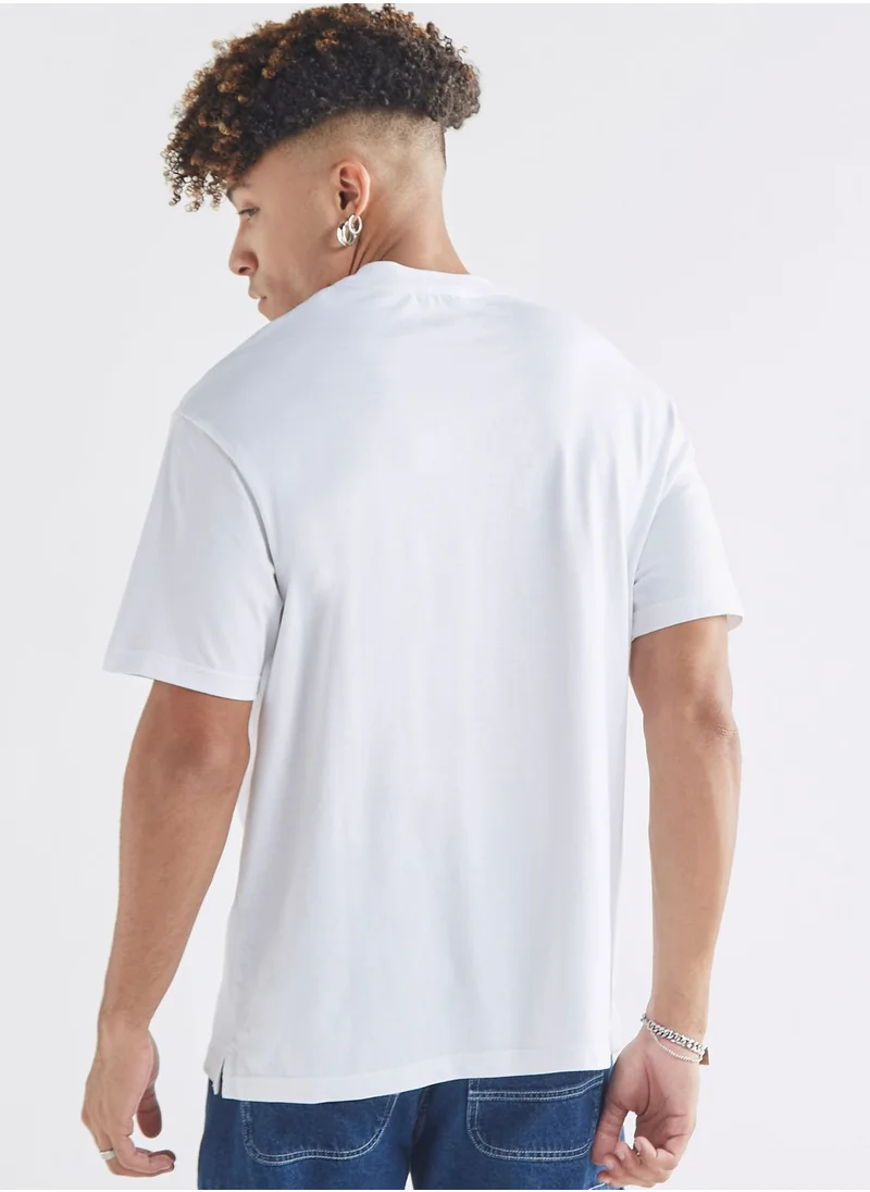 FAV Essentials Crew Neck T-Shirt