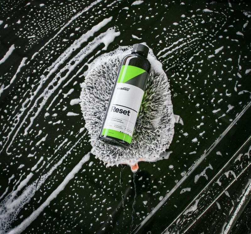 CARPRO Reset - Intensive Car Wash Shampoo Perfect for Ceramic Coating & Nanotechnology Based Sealants and Coatings, pH-Neutral Shampoo - 500mL (17oz) - Image 3
