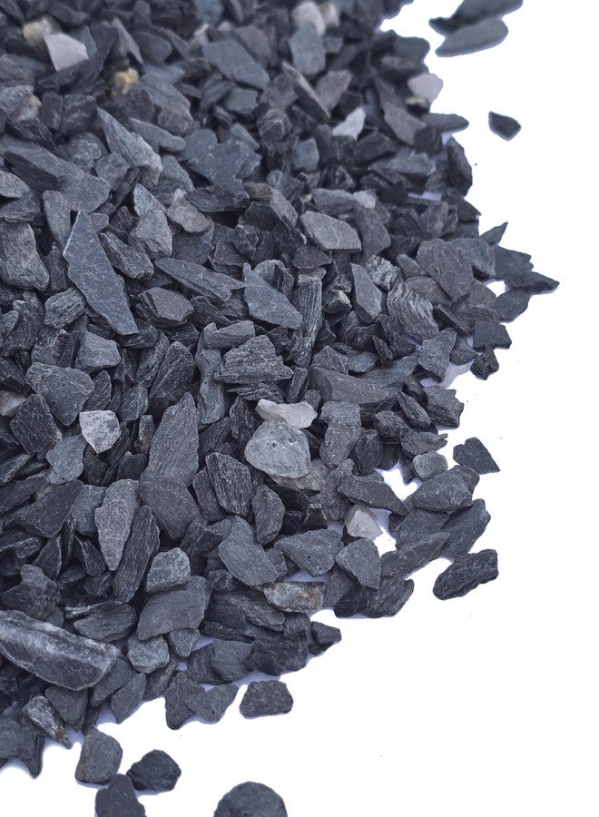 Small World Slate & Stone حصى حجر الأردواز الطبيعي من 1/8 إلى 1/4 بوصة - مصدره وتعبئته من الولايات المتحدة الأمريكية، مناسب لقواعد النماذج، وألعاب الحرب، وفن الفسيفساء الحجرية، والحرف اليدوية، وأشجار البونساي، والنباتات العصارية، والحدائق المصغرة أو حدائق الجنيات، وأحواض السمك (1 رطل) - Image 1
