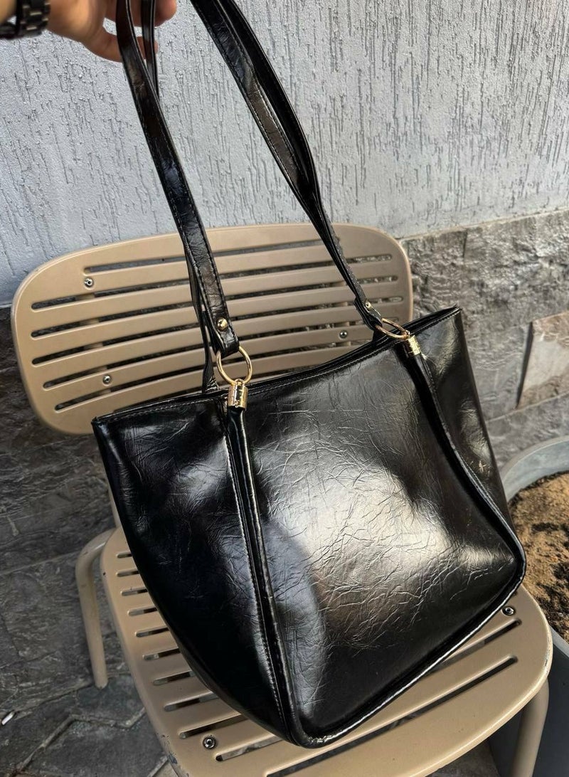 Classic Shoulder Bag with Elegant Gold Accents- Black - Image 1