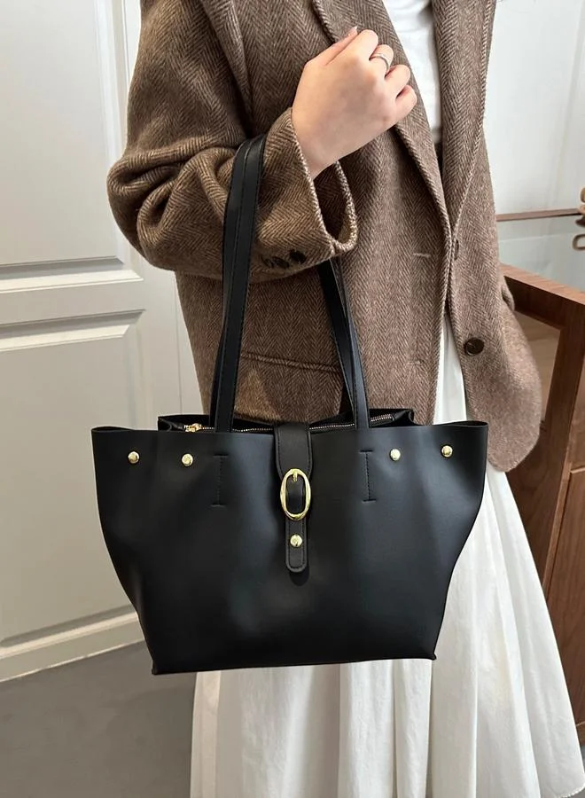 تايك تو Black Faux Leather Shoulder Bag