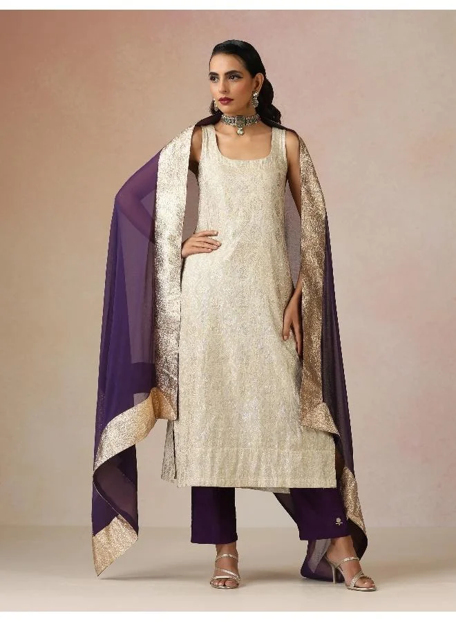 trueBrowns Ivory Brocade Sleeveless Straight Kurta Set