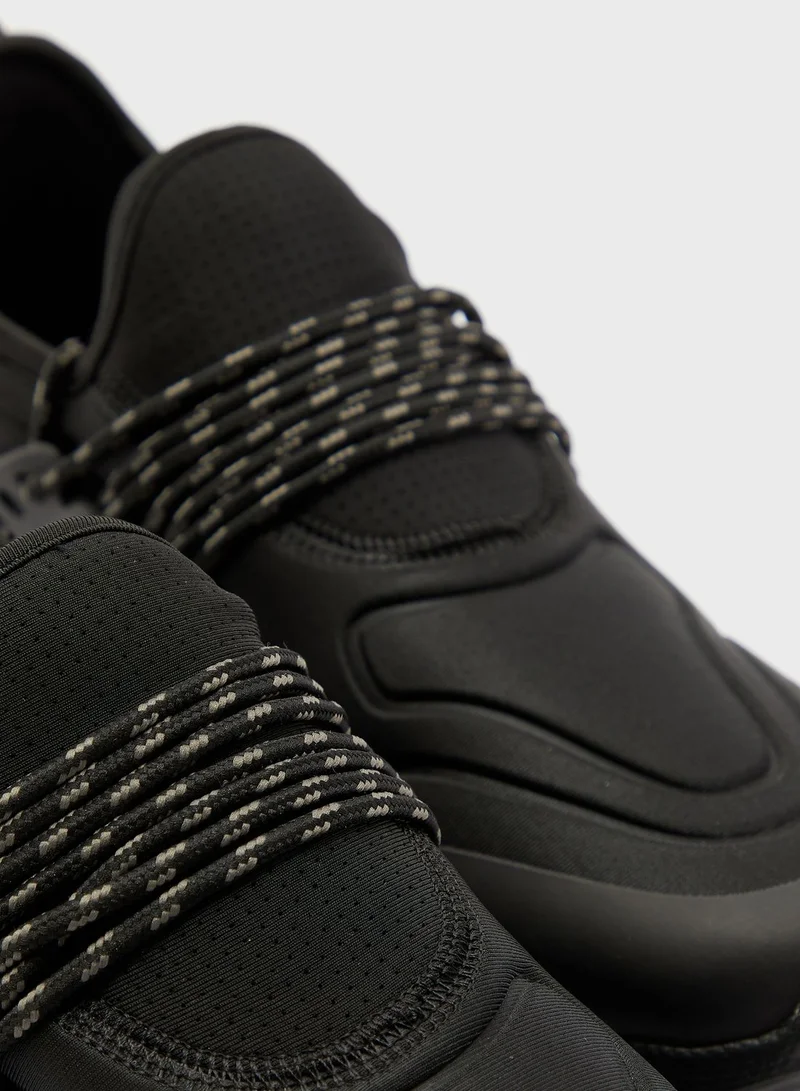 shoexpress Low Top Sneaker