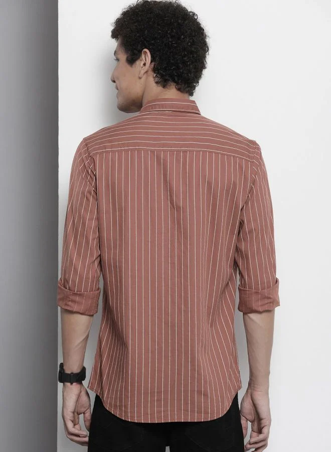 The Indian Garage Co Men Regular Fit STRIPED Full Sleeves Cutaway Collar Casual Shirt