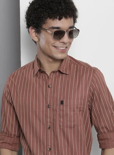 The Indian Garage Co Men Regular Fit STRIPED Full Sleeves Cutaway Collar Casual Shirt