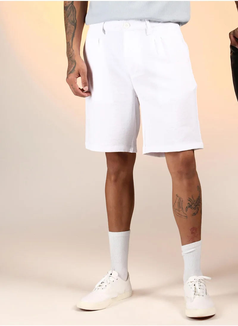 Campus Sutra Men's Chalk White Wrinkled Tailored Shorts