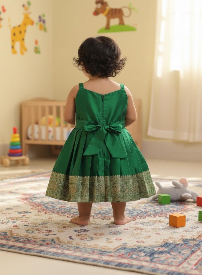 COMRATE South Indian Traditional Pattu Pavadai Jacquard Frock Dress for Baby Girls (6-12Month) Green - Image 4