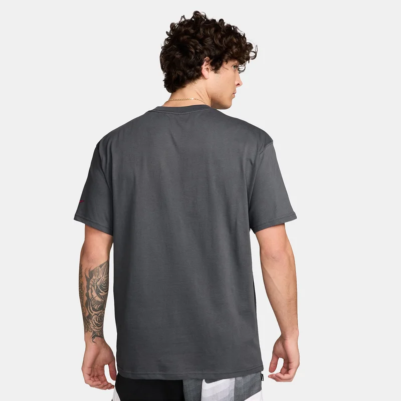 Nike Men's LeBron James Max90 T-Shirt