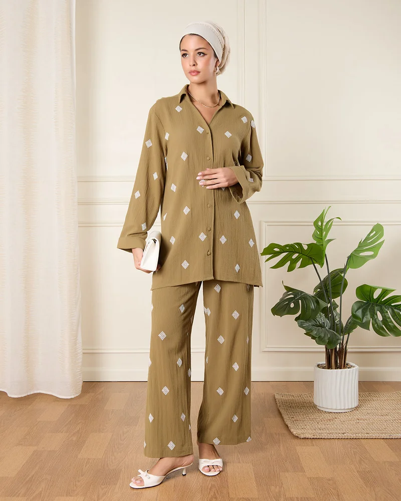 REDTAG Women Green Embroidered Wide Leg Trousers