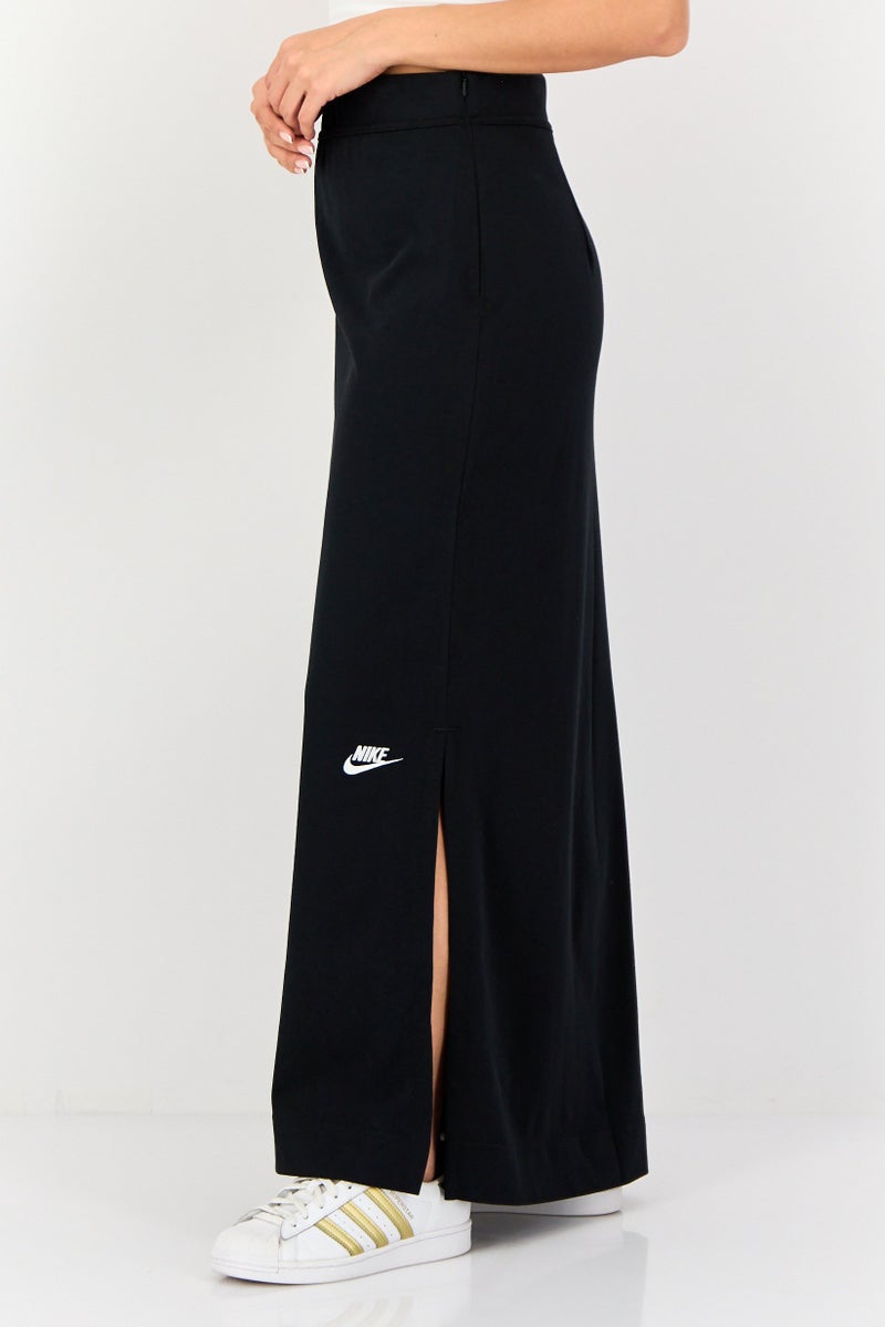 Nike Women Standard Fit Outdoor Maxi Skirts, Black - Image 3