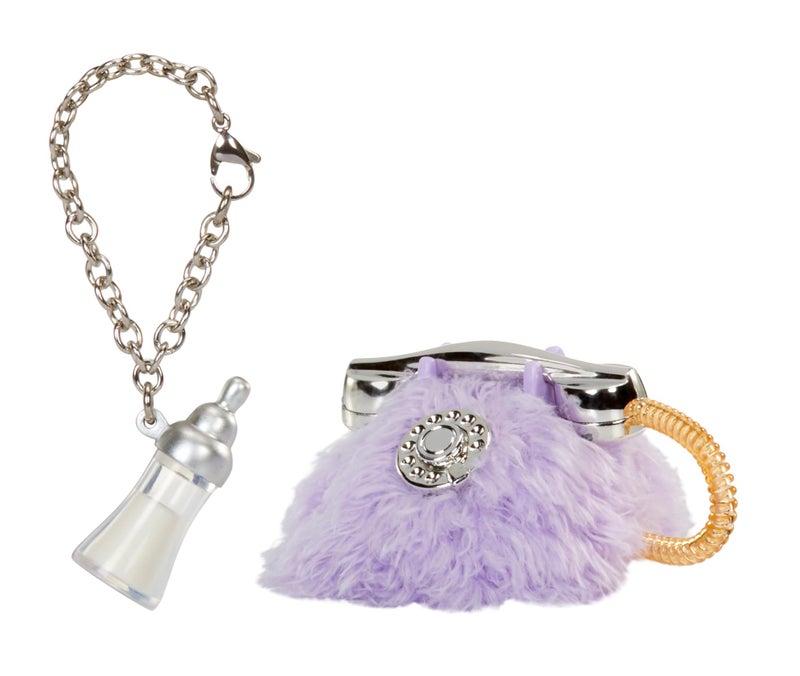 Bratz Babyz Runwayz Yasmin Collectible Fashion Doll with Real Fashions - Image 3