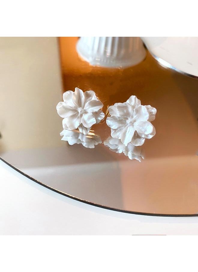Generic - Silver Needle Two-piece Drop Oil Butterfly Earrings Fashionable Temperament Design Ear Studs Personalized Simple Earrings For Women - Image 1