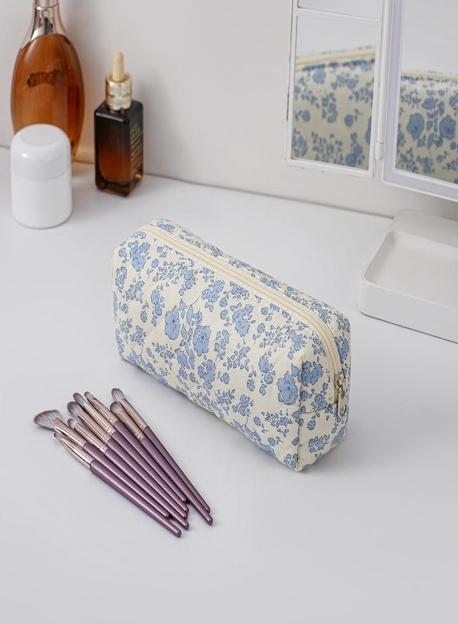 WHHJM Cute Floral Makeup Brush Bag Small Cotton Quilted Cosmetic Bag for Women Travel Toiletry Zipper Make Up Pouch (Blue Floral) - Image 3
