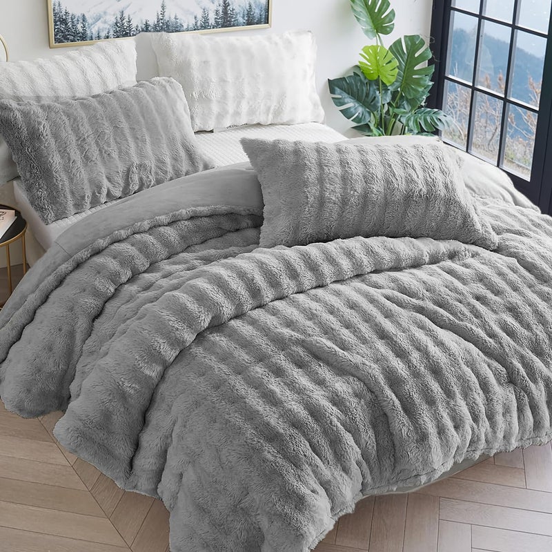 Bedbay Faux Fur Comforter Set King Size Plush Grey Fluffy Comforter Luxury Rabbit Fur Fuzzy Furry Bedding Set 3 Pieces Soft Warm Shaggy Velvet Reversible Quilt Duvet Set for Boys Girls Kids - Image 5