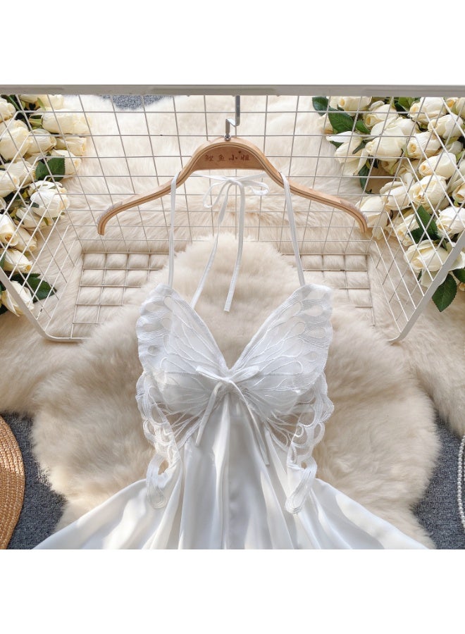 كابريشوس فستان ساتان أنيق برقبة هالتر وتصميم دانتيل مستوحى من شكل الفراشة - Image 2