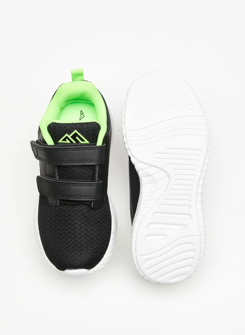 Oaklan by Shoexpress Boys Textured Sports Shoes with Hook and Loop Closure