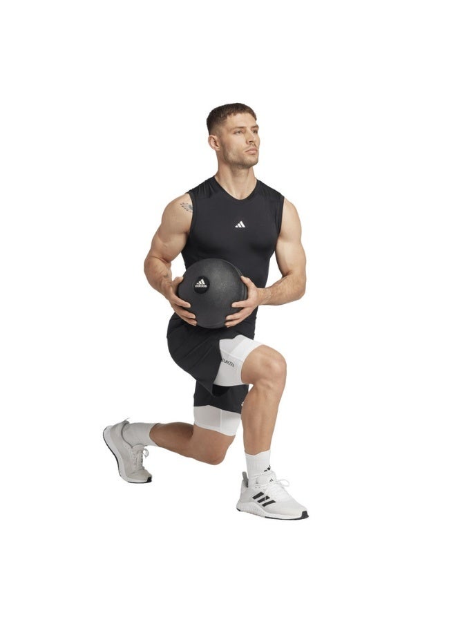 اديداس شورت رياضي ضيق ومضغوط بتقنية TECHFIT - Image 5