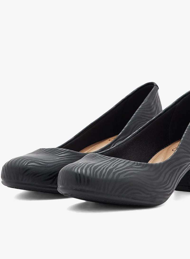 Beira Rio  Leia Close Toe Mid Heel Pumps for Women | Best Price UAE