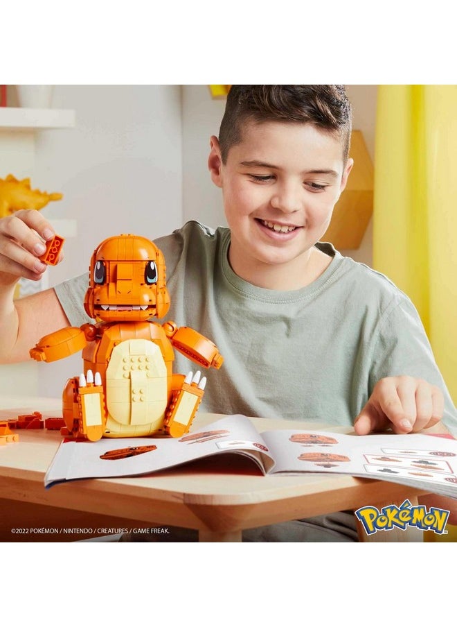 Mega Brands MEGA Pokémon Jumbo Charmander Building Set with 750 Compatible Bricks and Pieces and Poké Ball, Toy Gift Set for Ages 10 and up, HHL13  - Image 3
