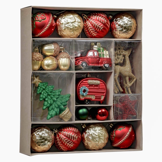 CHRISTMAS TREE ORNAMENTS SET 60CT RED GREEN AND GOLD SHATTERPROOF CHRISTMAS TREE DECORATIONS BULK TRADITIONAL COUNTRY HANGING BALL ORNAMENTS FOR XMAS TREES HOLIDAY DECOR