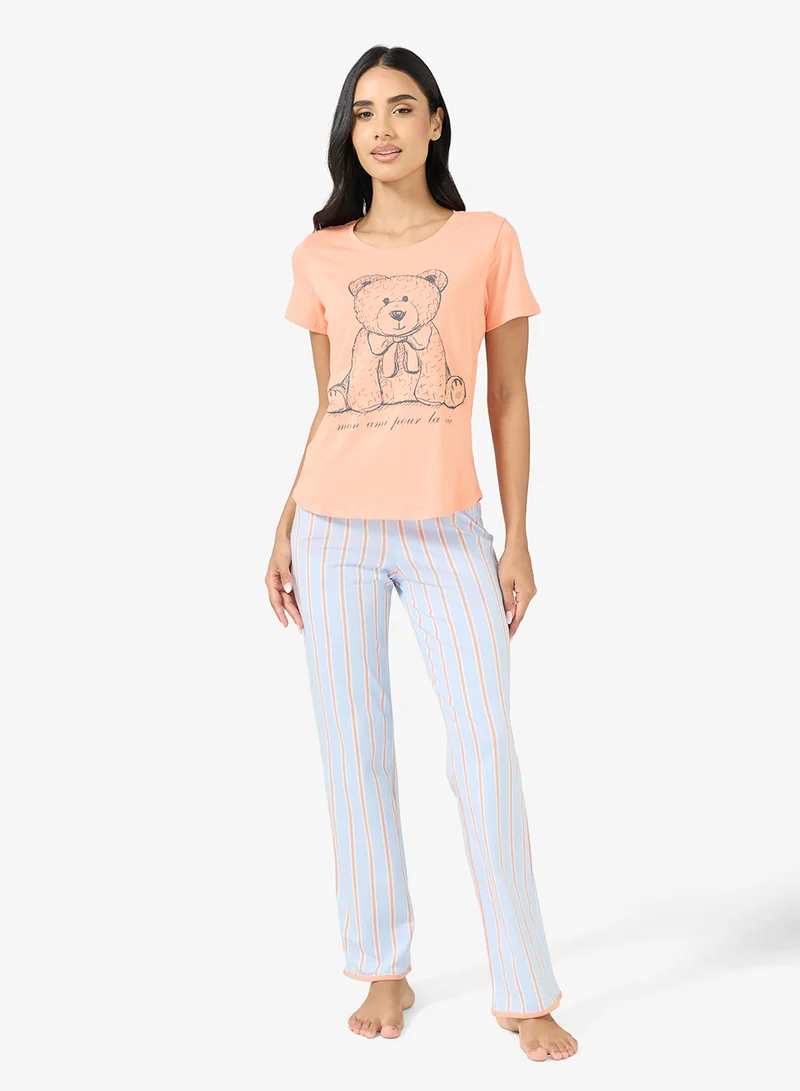 Ginger Graphic T-shirt & Pyjama Set