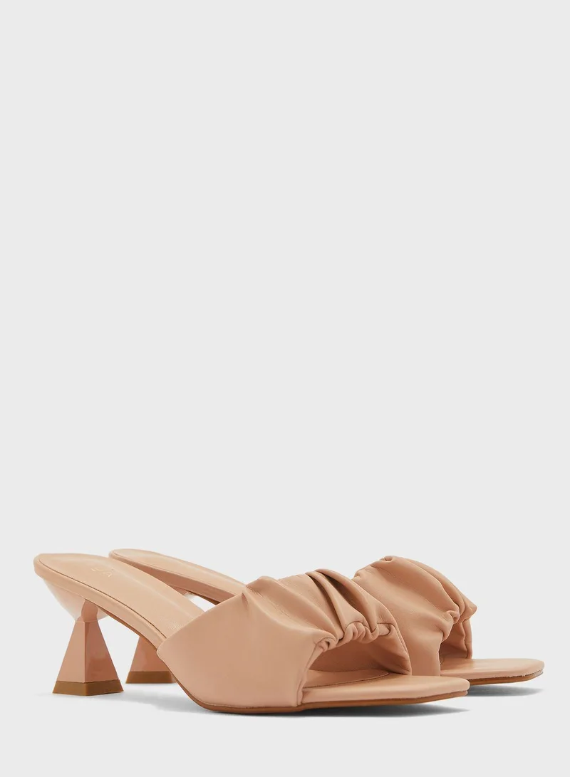 فايور One Strap Low Heel Sandals
